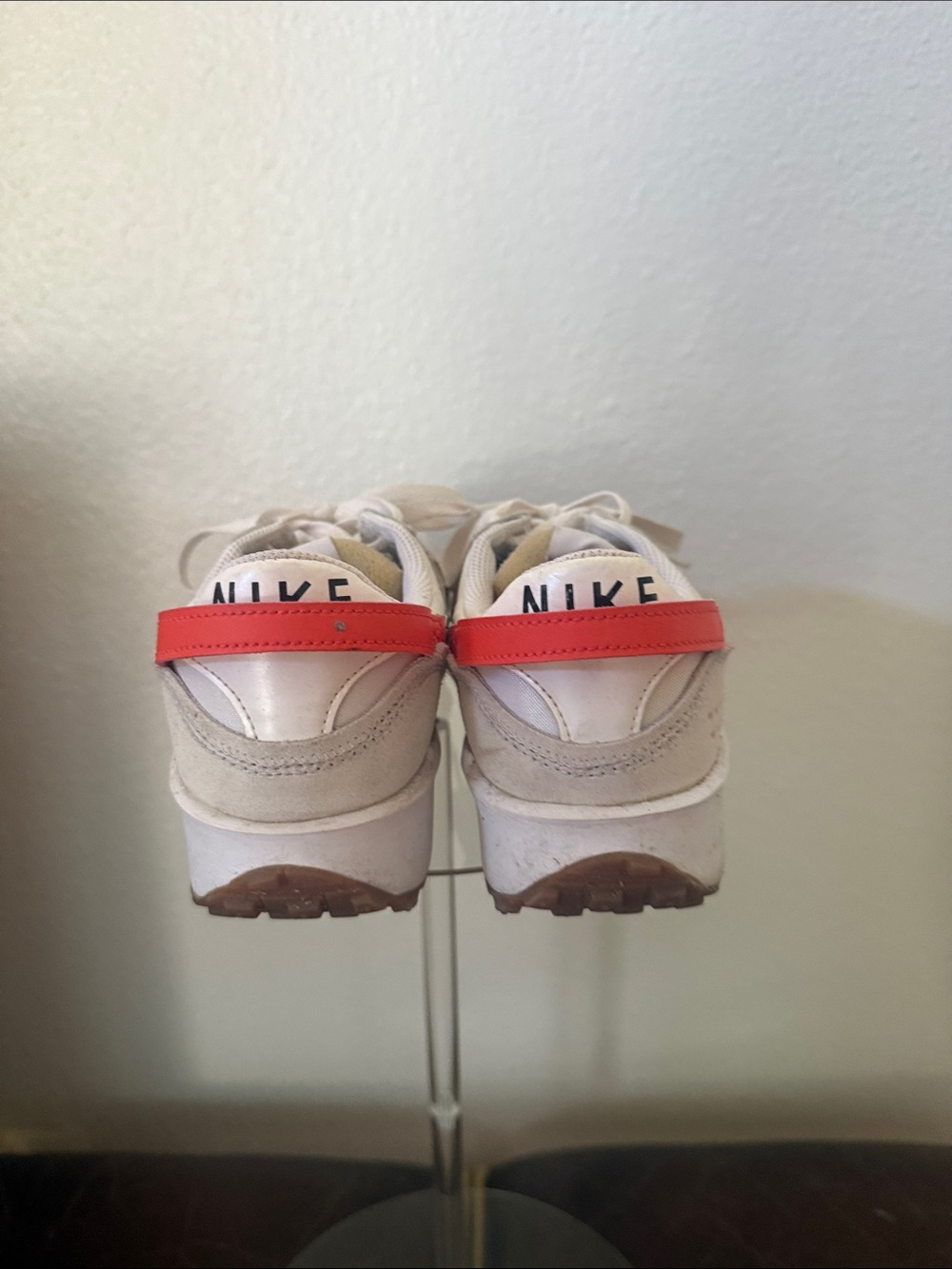 Nike - Picture 4 of 5